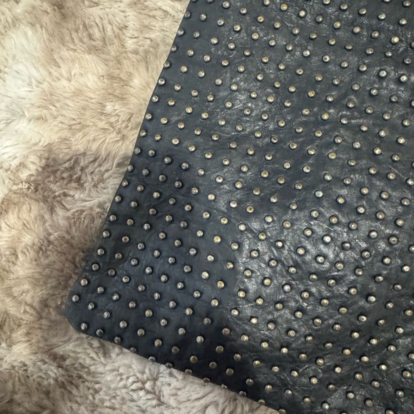 PLATANIA Genuine Italian Leather Studded Crossbody Bag - Picture 3 of 6